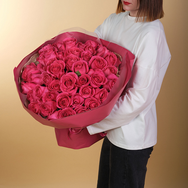 Купить Букет из 51 розовой розы 50 см (Эквадор) в  с бесплатной доставкой: цена, фото, описание